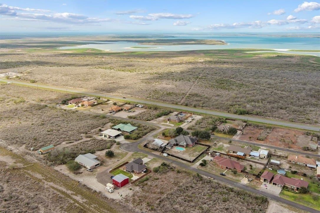 0.5 acres in Live Oak County - photo 8