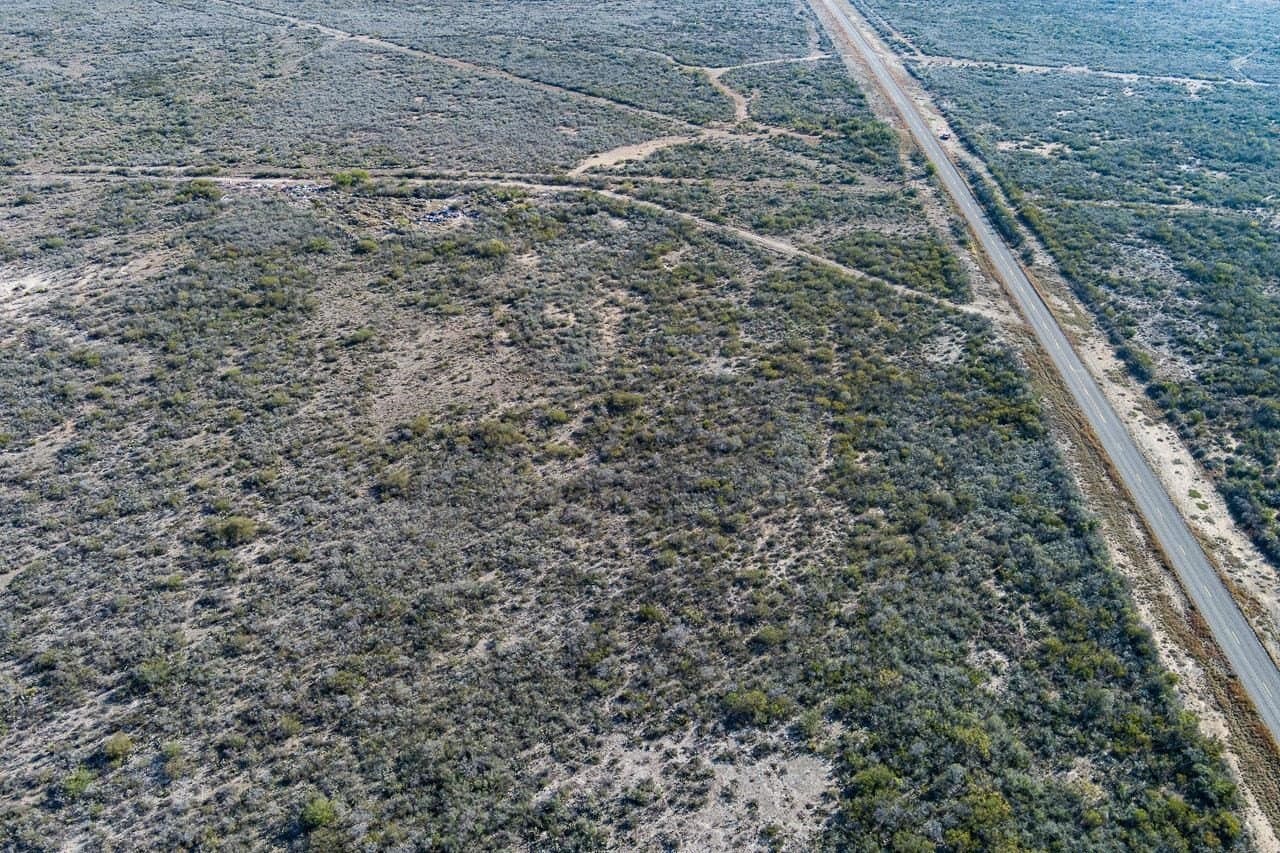 98.97 acres in Val Verde County - photo 24