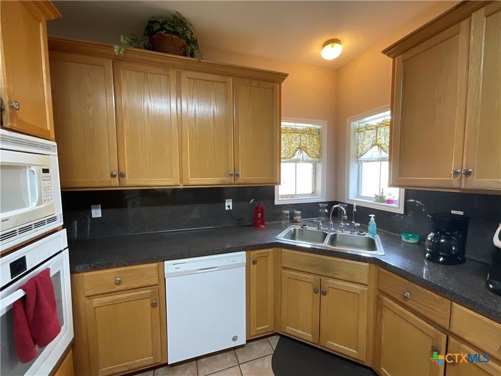 23.25 acres in DeWitt County - photo 42