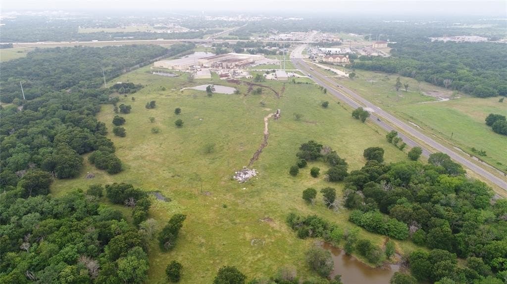 47.59 acres in Navarro County - photo 4