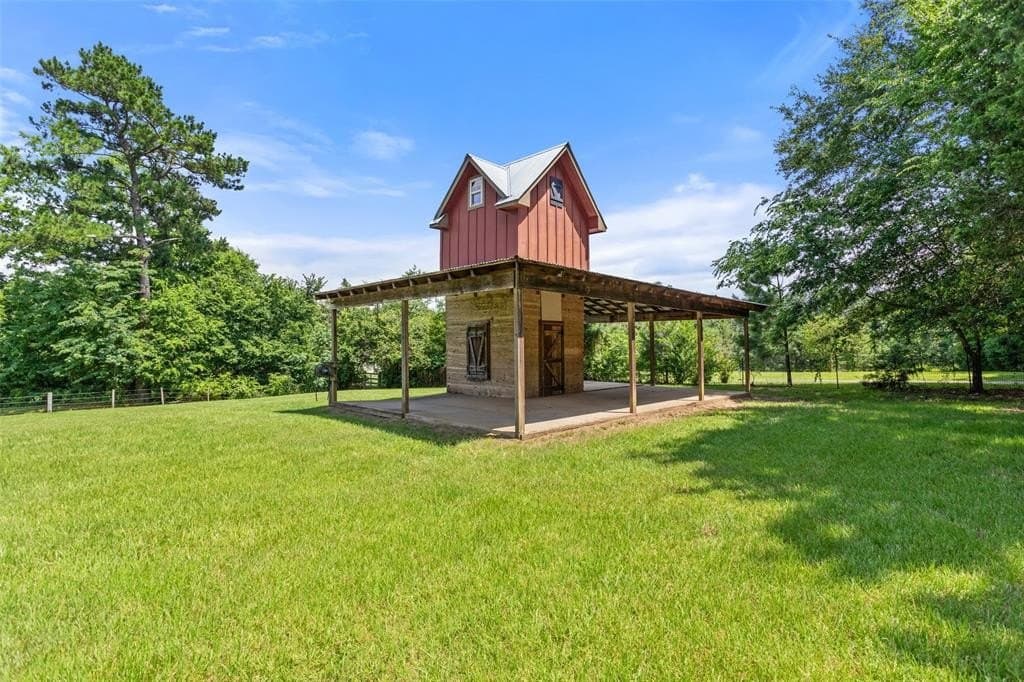 35.92 acres in Smith County - photo 29