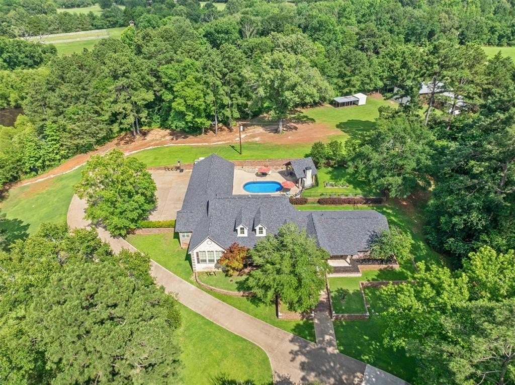 35.92 acres in Smith County - photo 2