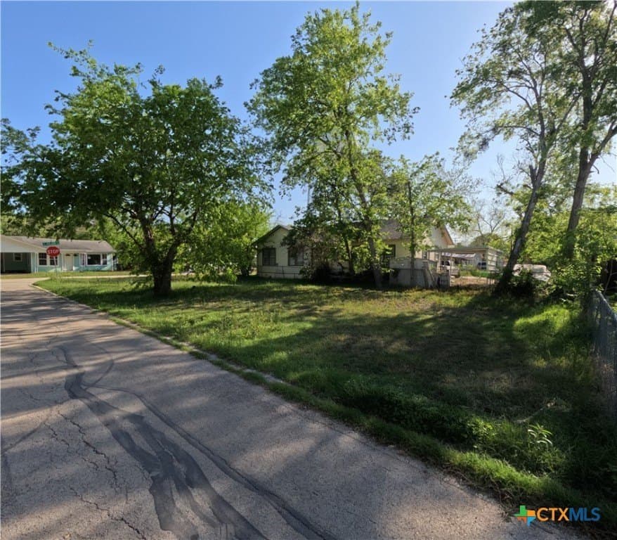 0.11 acres in Guadalupe County - photo 6