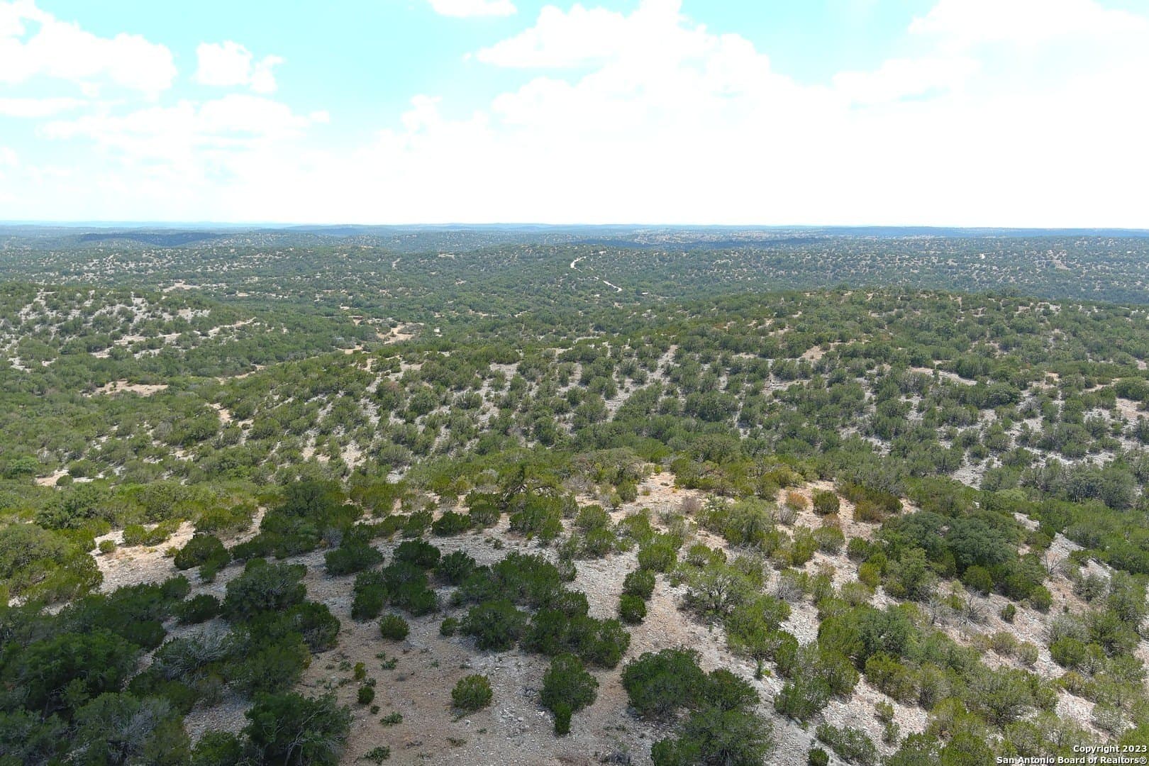 57.84 acres in Edwards County - photo 20