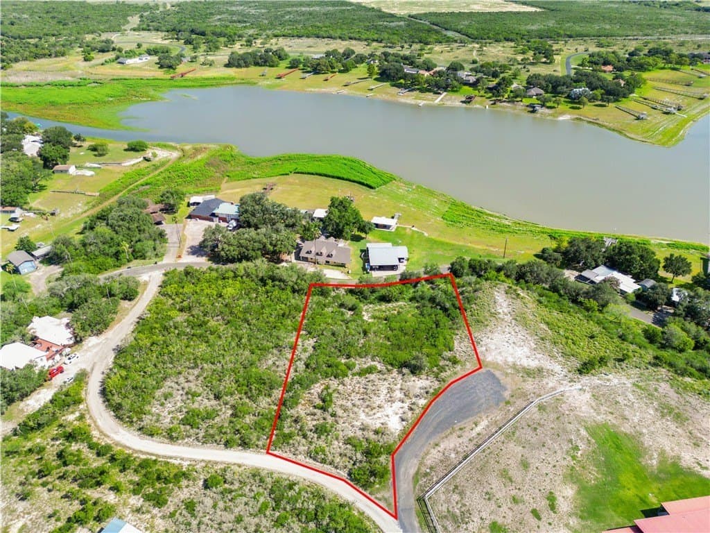 2 acres in Live Oak County - photo 2