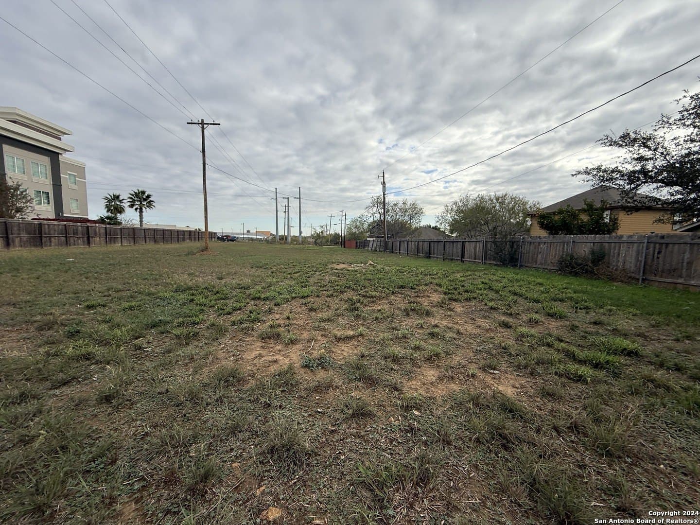 0.73 acres in Atascosa County - photo 5