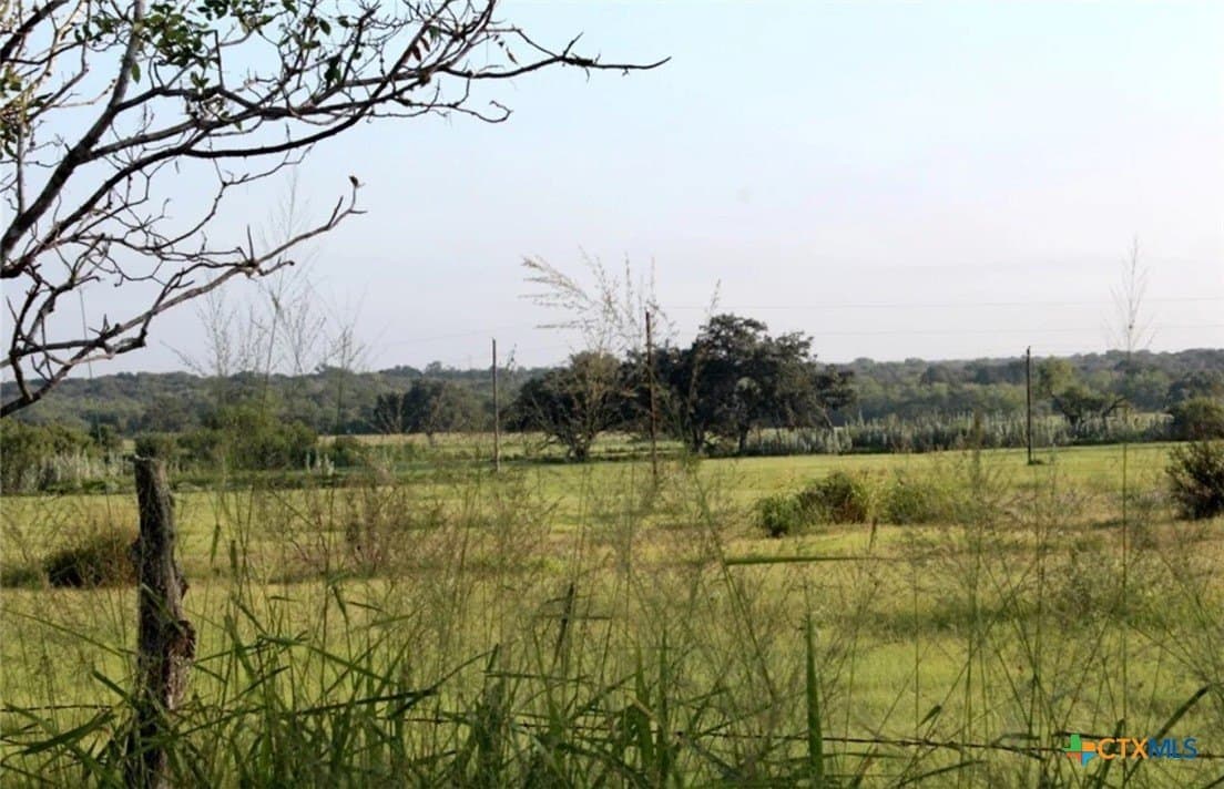 1 acres in Gonzales County - photo 10