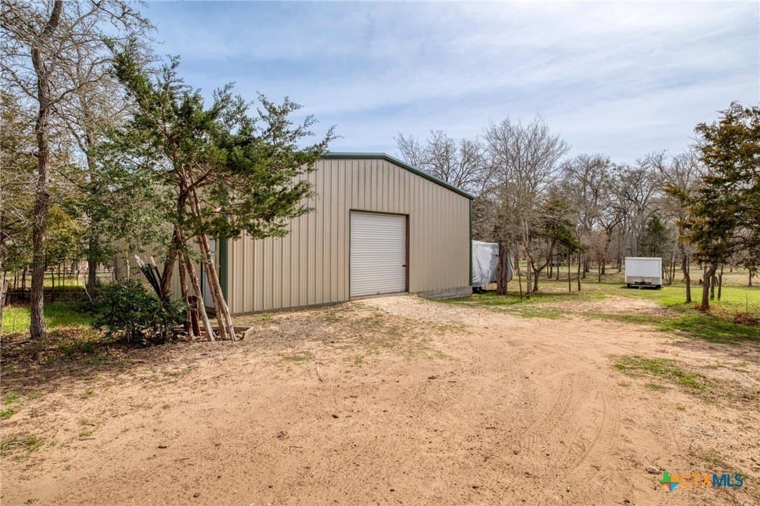 10.31 acres in Caldwell County - photo 4