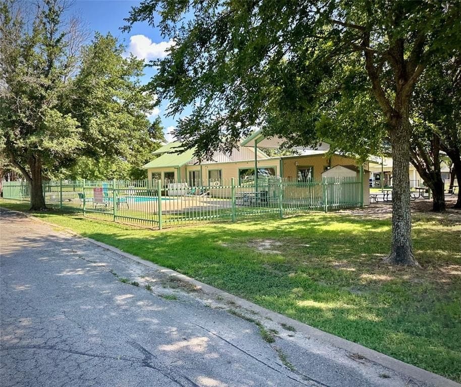 0.1 acres in Navarro County - photo 6