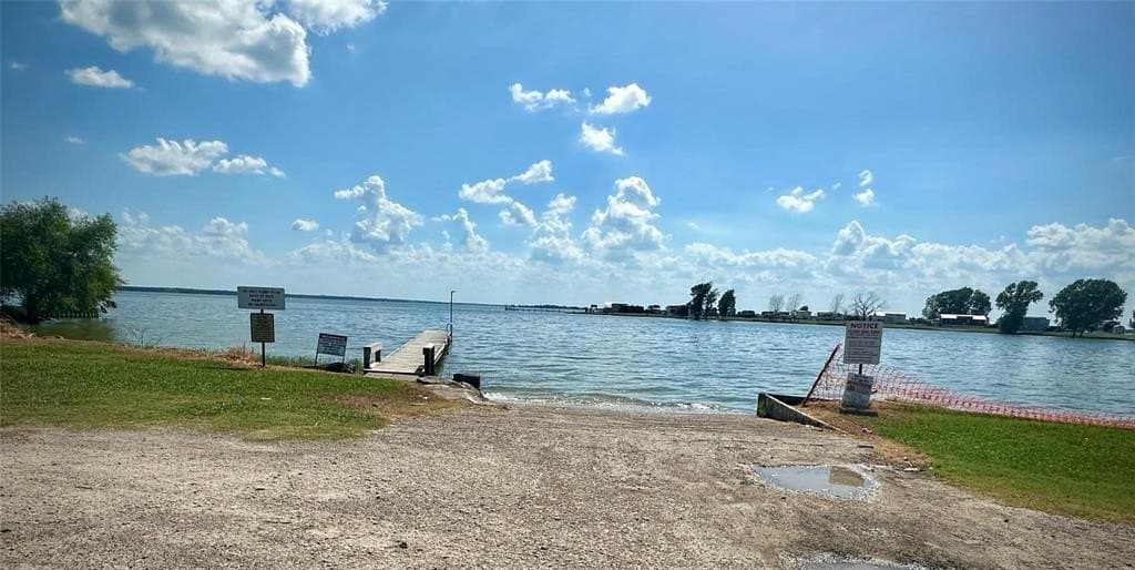 0.1 acres in Navarro County - photo 4