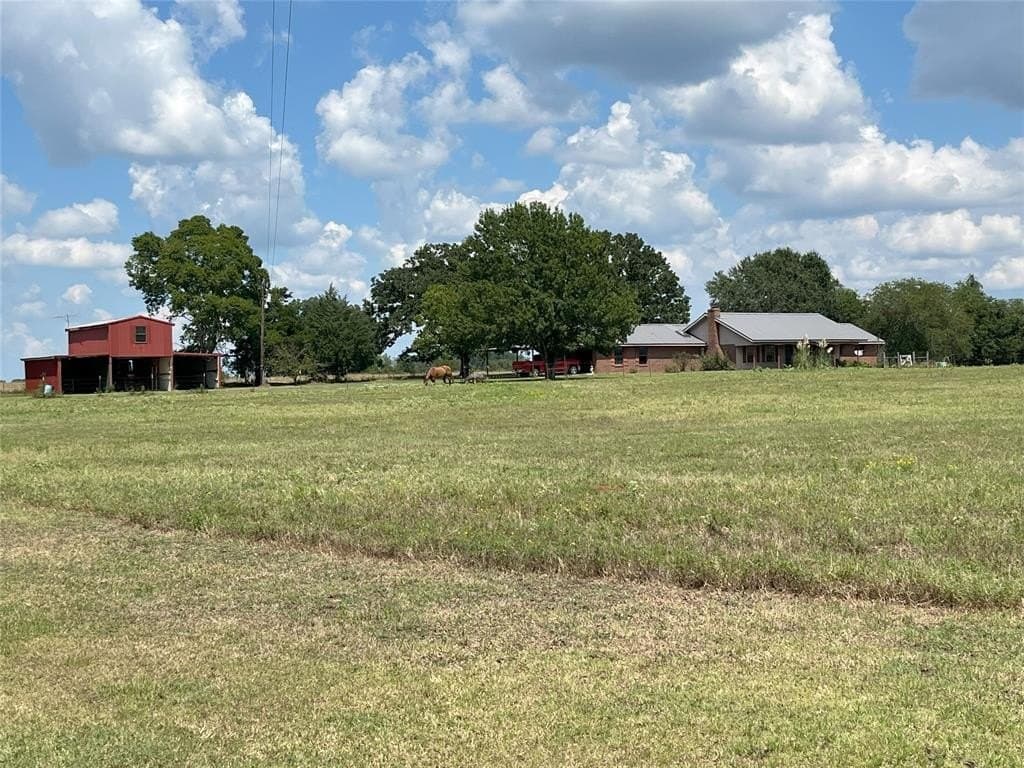 10.02 acres in Freestone County - photo 2