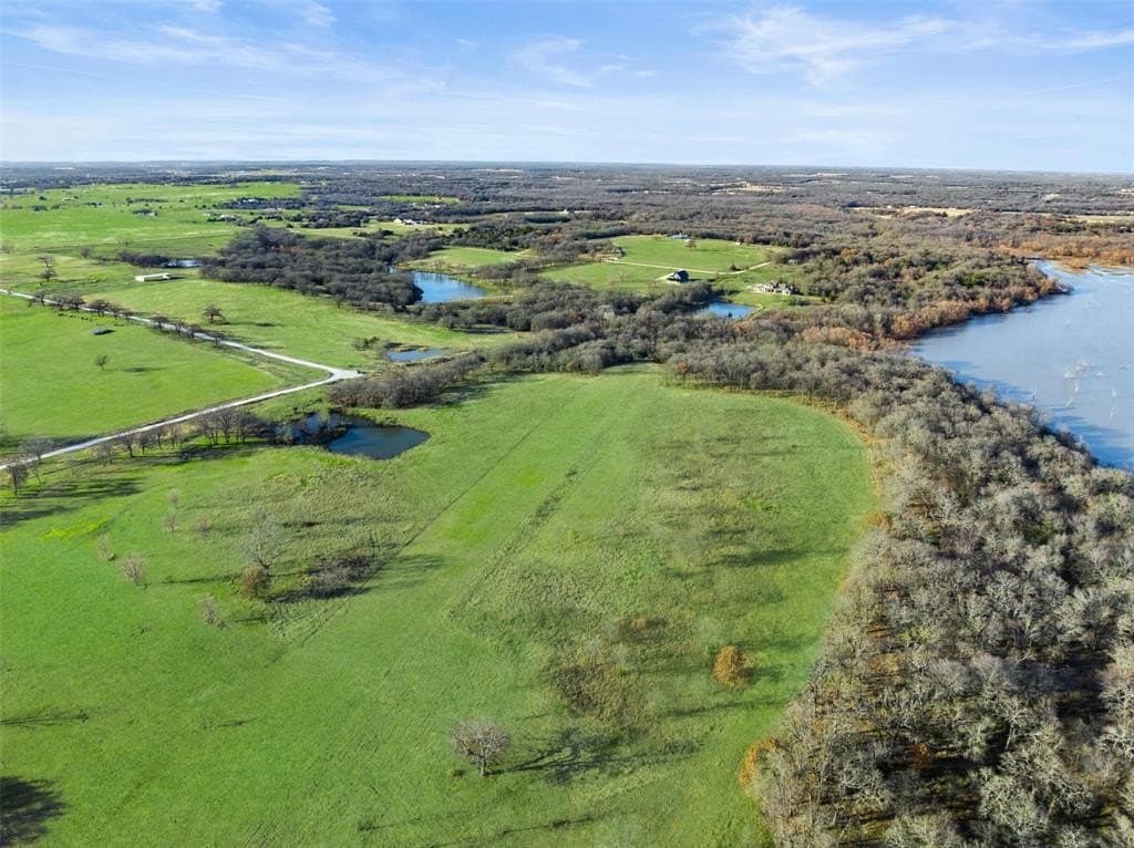 12.77 acres in Grayson County - photo 16