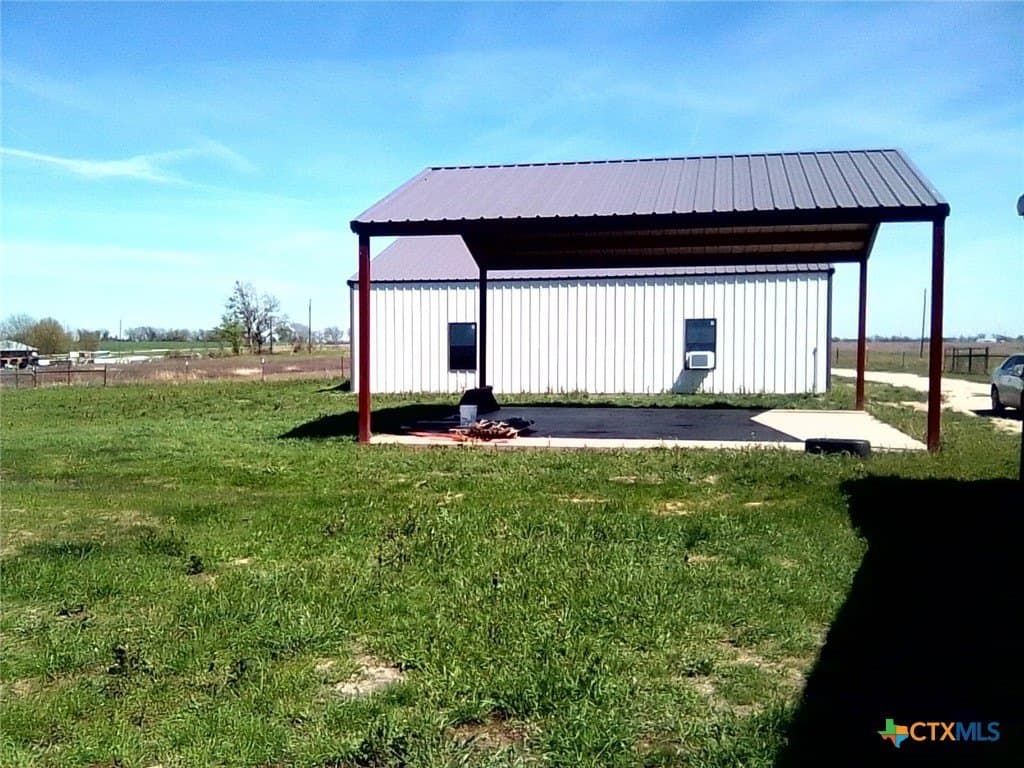 25 acres in McLennan County - photo 5