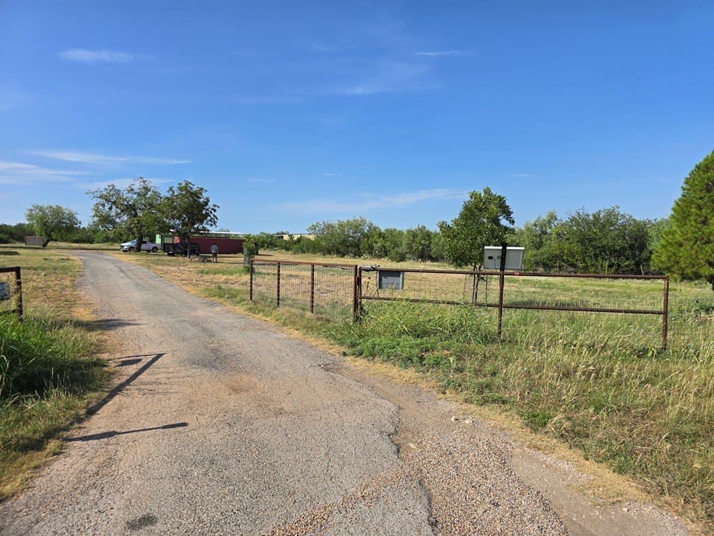 10.34 acres in Tom Green County - photo 2