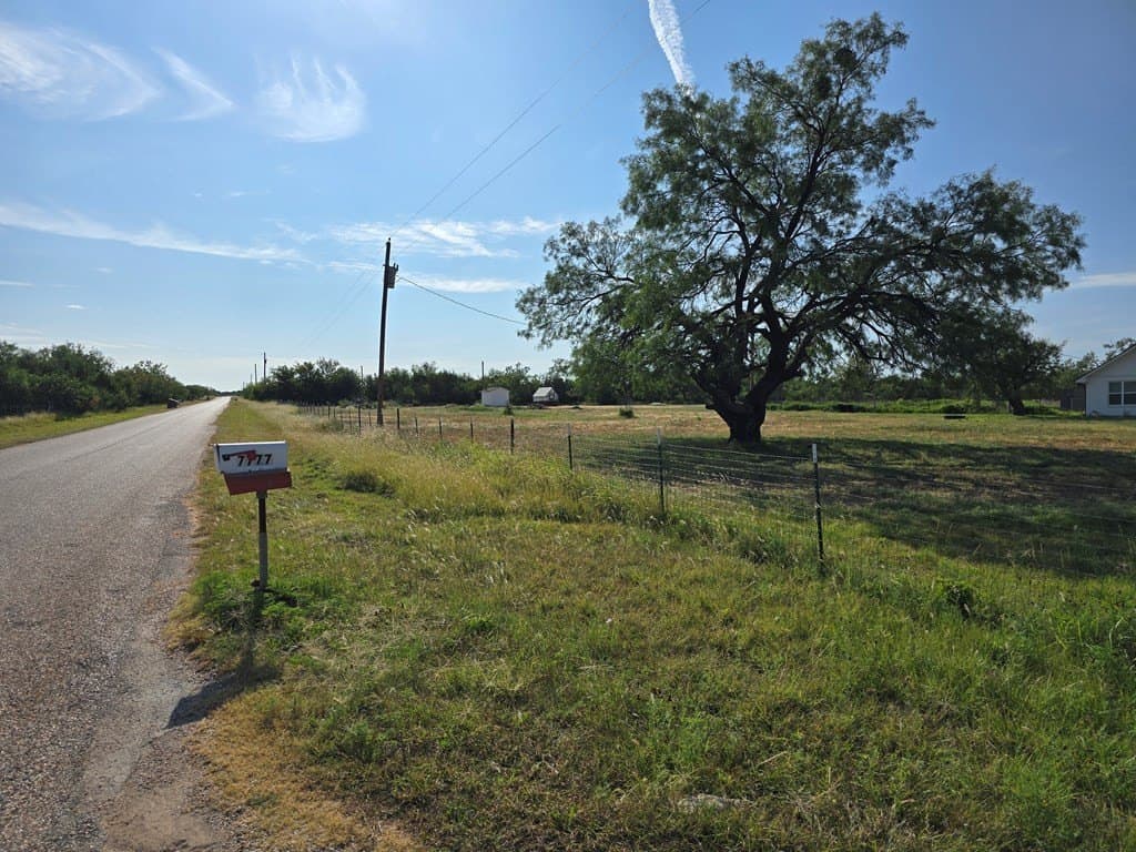 10.34 acres in Tom Green County - photo 3
