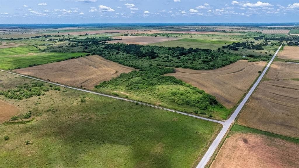 10 acres in Young County - photo 14
