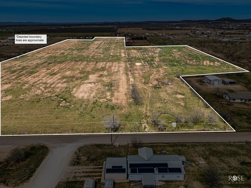 33.18 acres in Tom Green County - photo 5