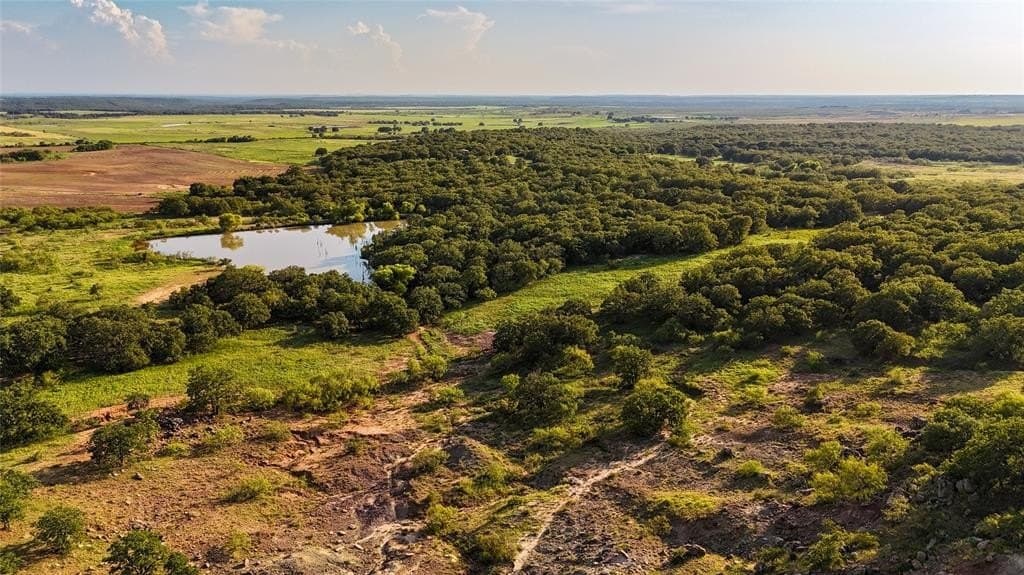 1,137.05 acres in Clay County - photo 5