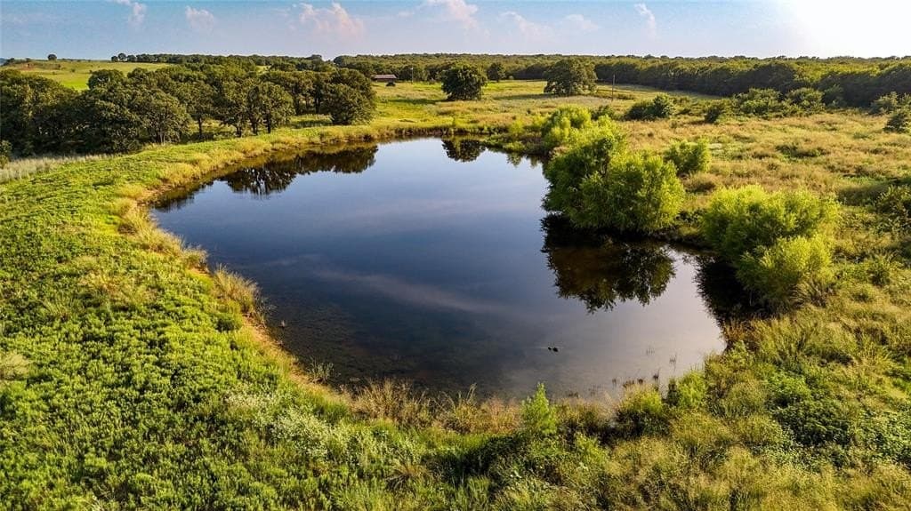 1,137.05 acres in Clay County - photo 3