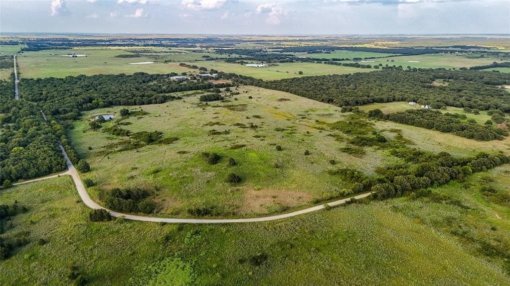 1,137.05 acres in Clay County - photo 10