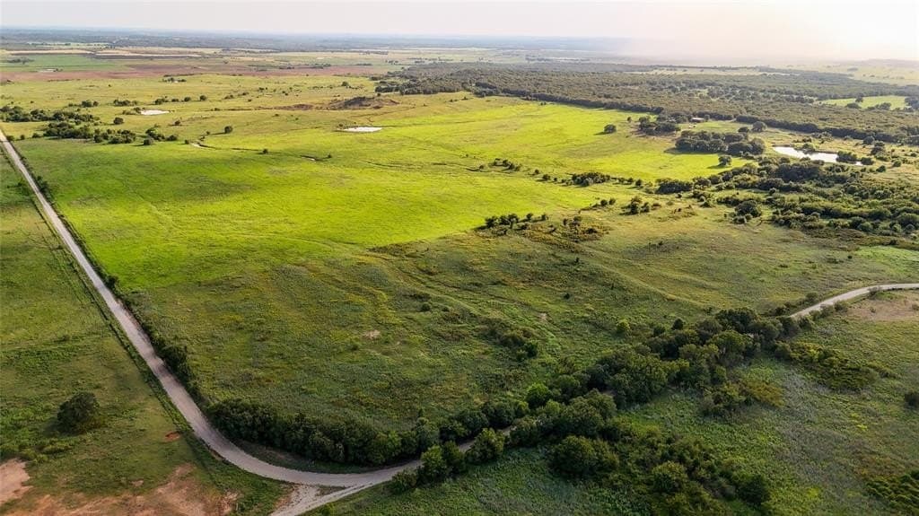 1,137.05 acres in Clay County - photo 8