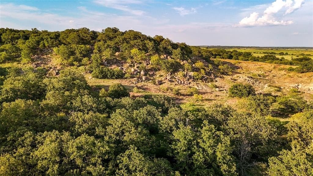 1,137.05 acres in Clay County - photo 11