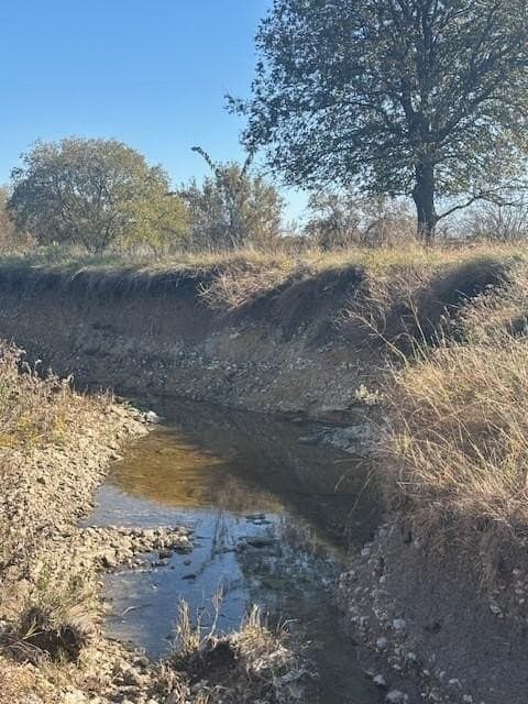124.75 acres in Denton County - photo 2