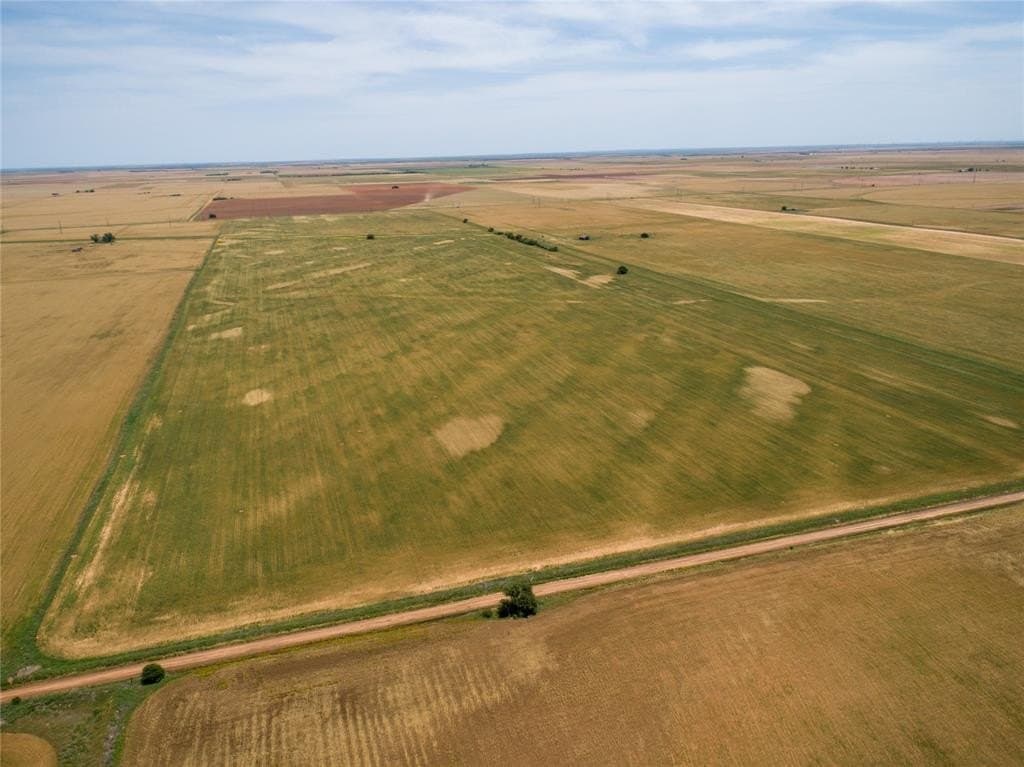 160 acres in Knox County - photo 9