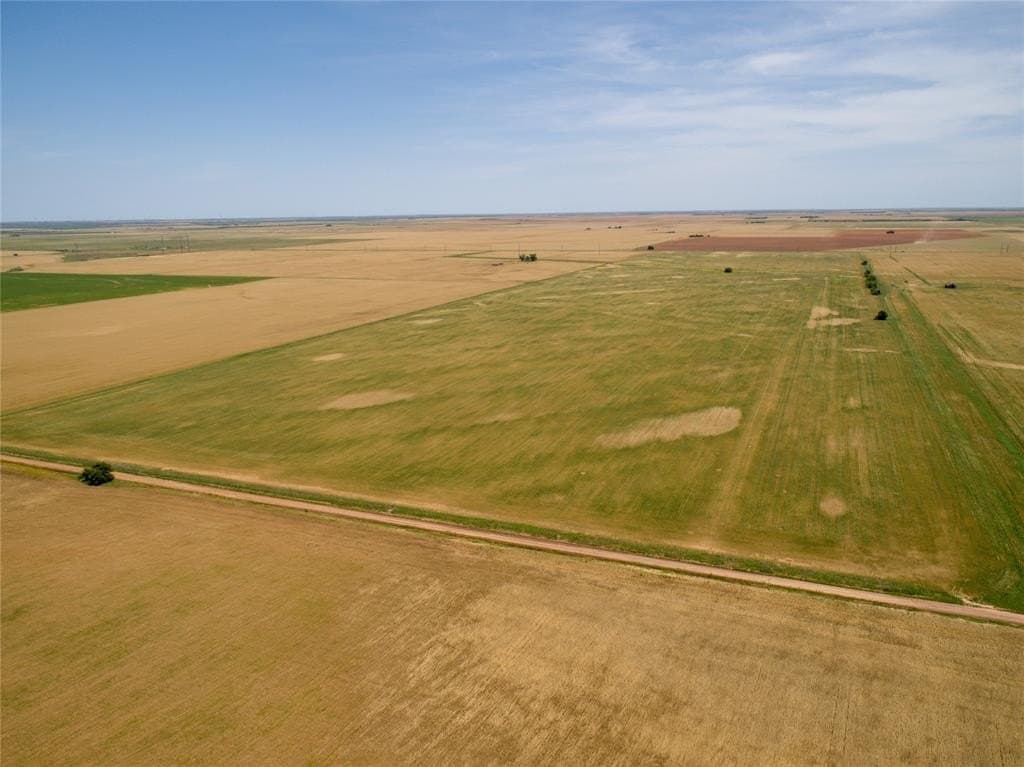 160 acres in Knox County - photo 6