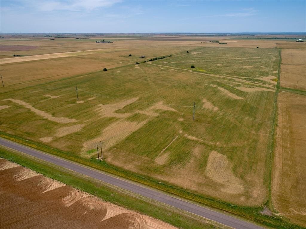 160 acres in Knox County - photo 2