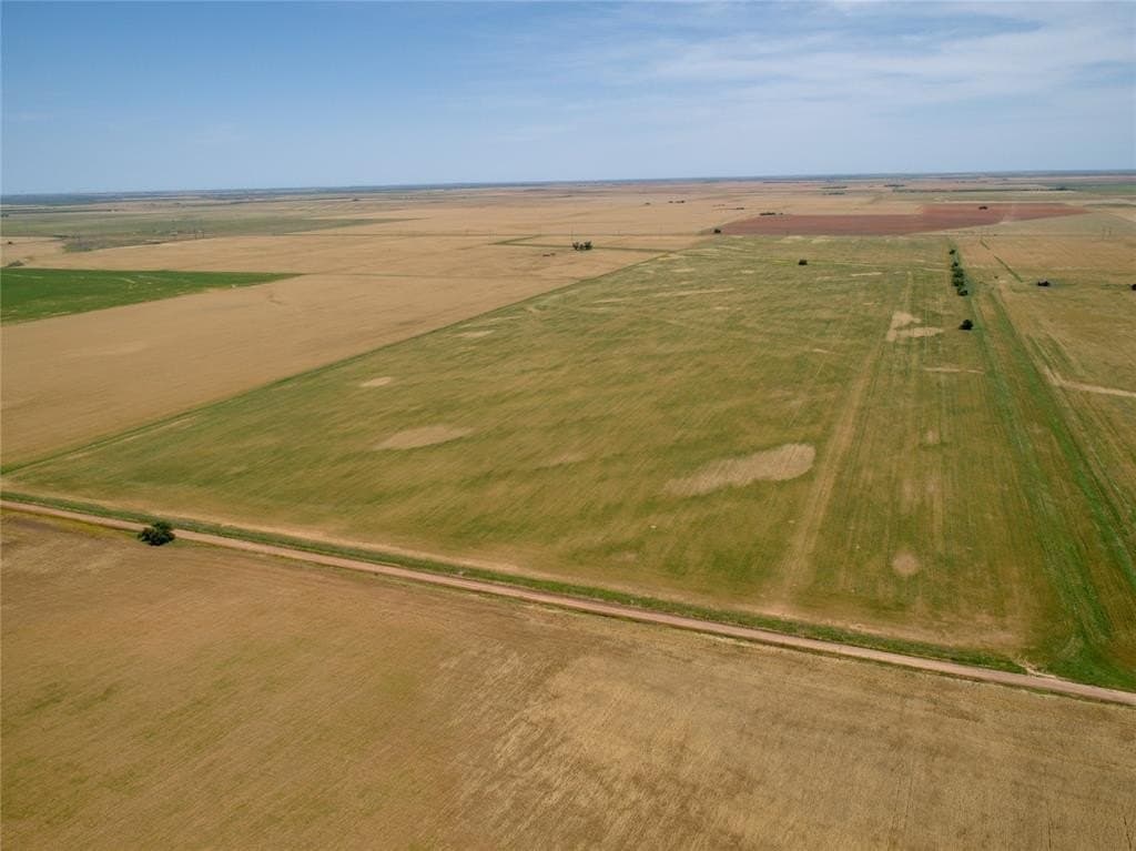 160 acres in Knox County - photo 5