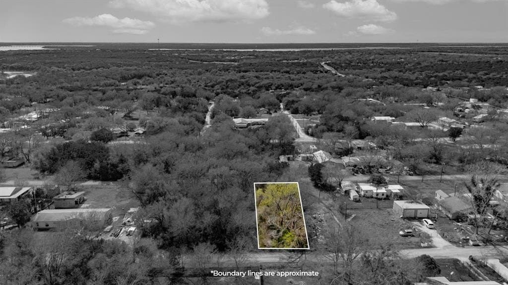 0.18 acres in Hill County - photo 3