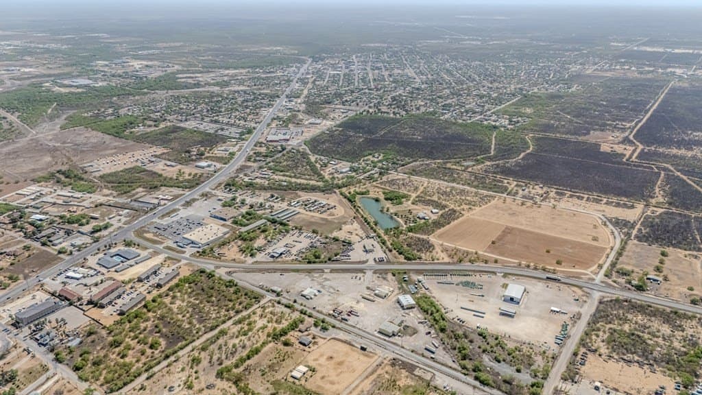 384,112 acres in Dimmit County - photo 47
