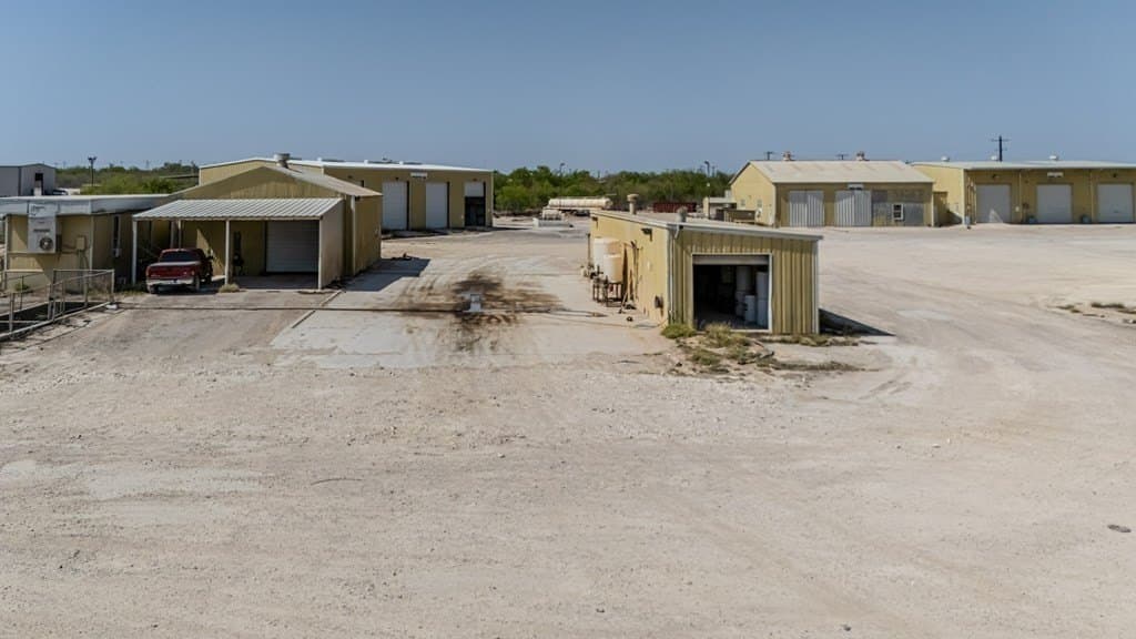 384,112 acres in Dimmit County - photo 7