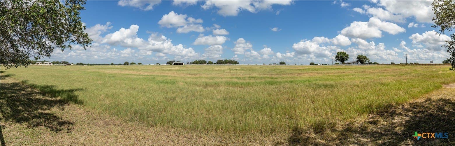 32.32 acres in Guadalupe County - photo 15
