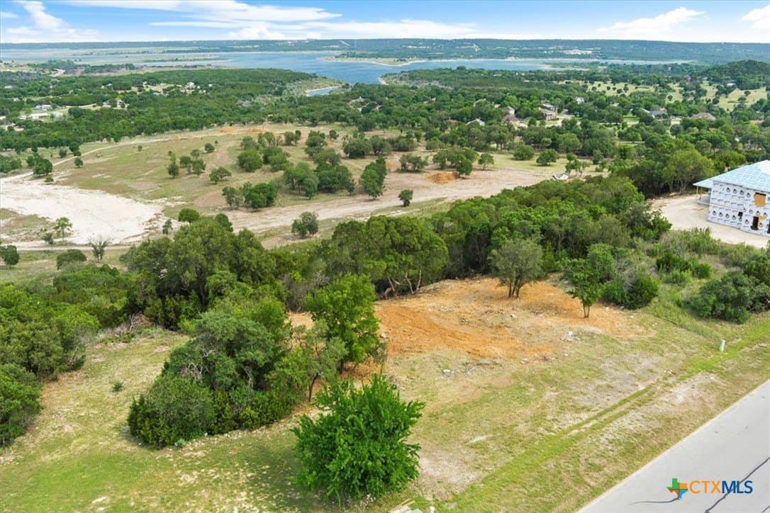 0.8 acres in Bell County - photo 5