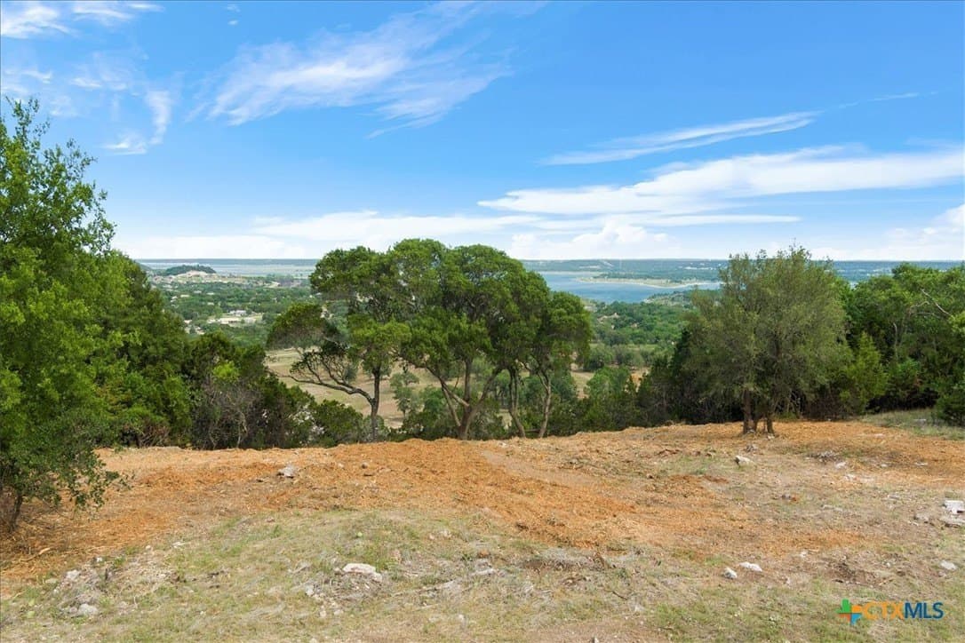 0.8 acres in Bell County - photo 2