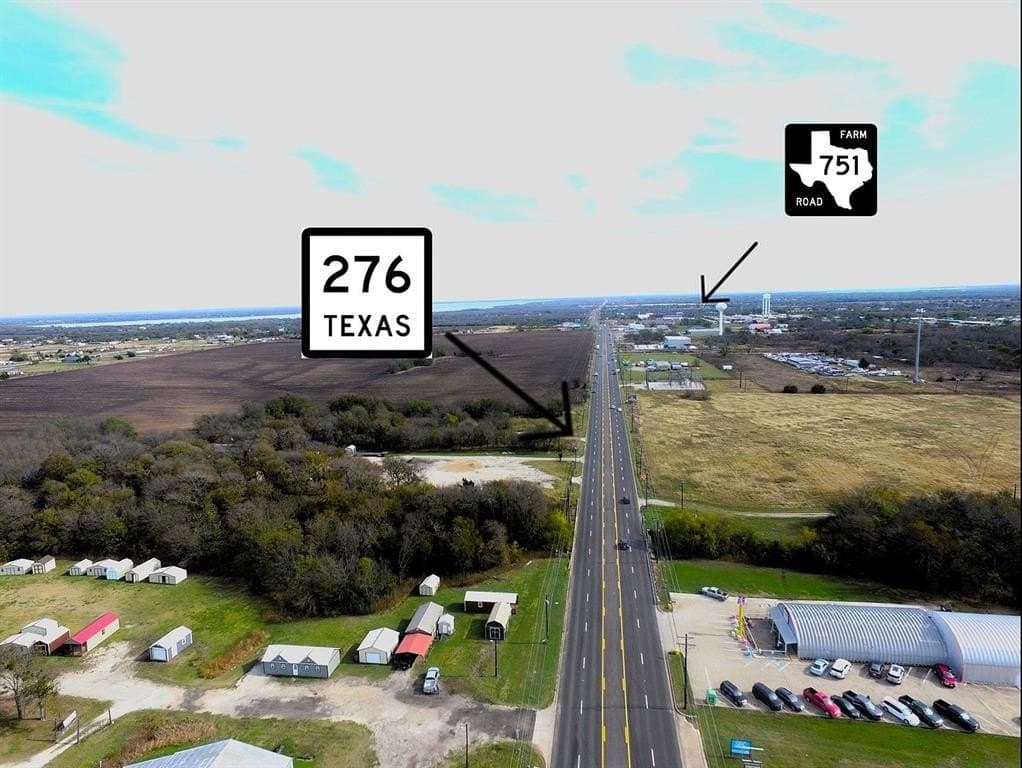 4.05 acres in Hunt County - photo 4