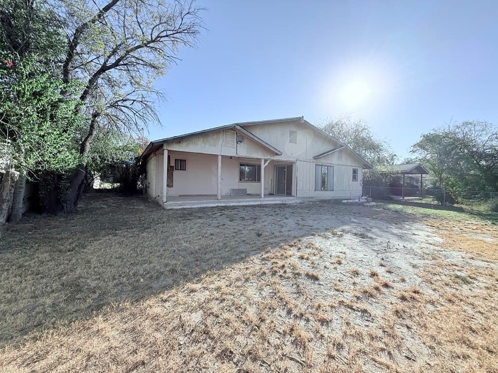 9,053 acres in Maverick County - photo 21