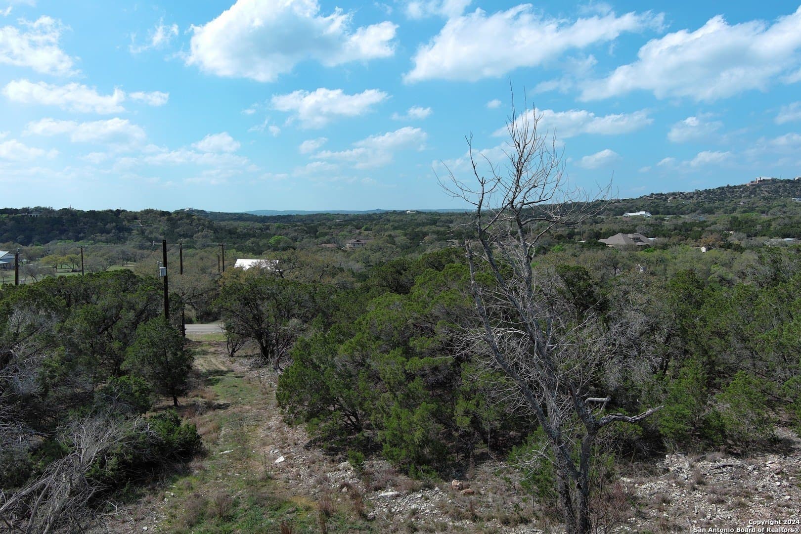5.14 acres in Comal County - photo 9