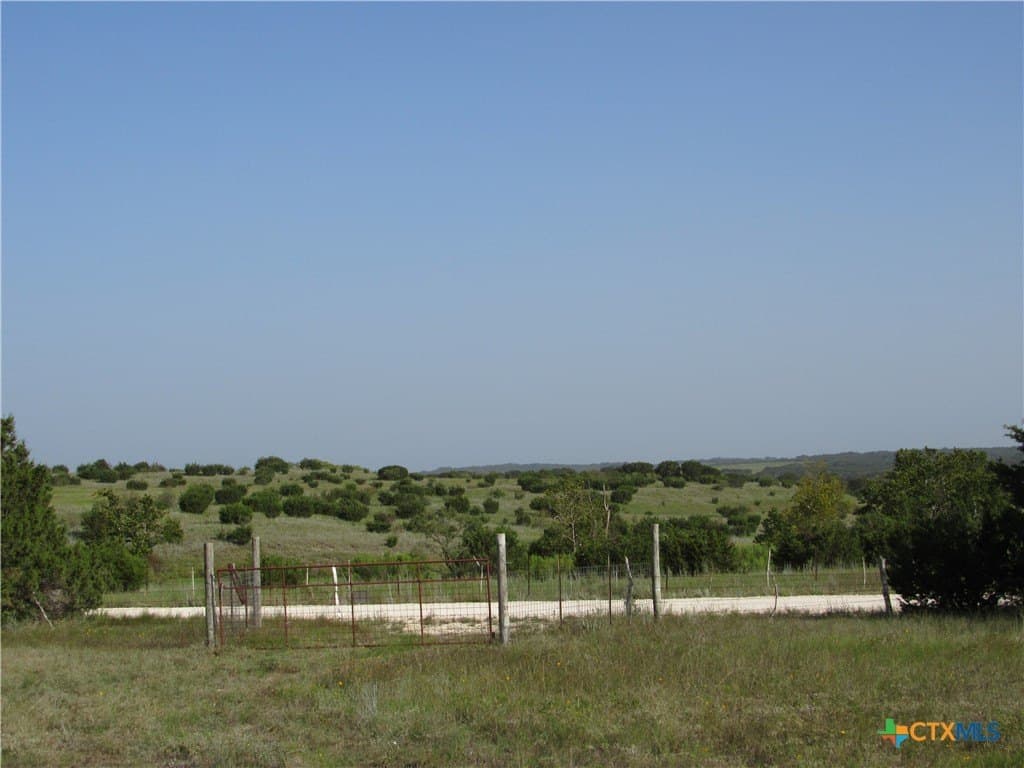 20 acres in Lampasas County - photo 26