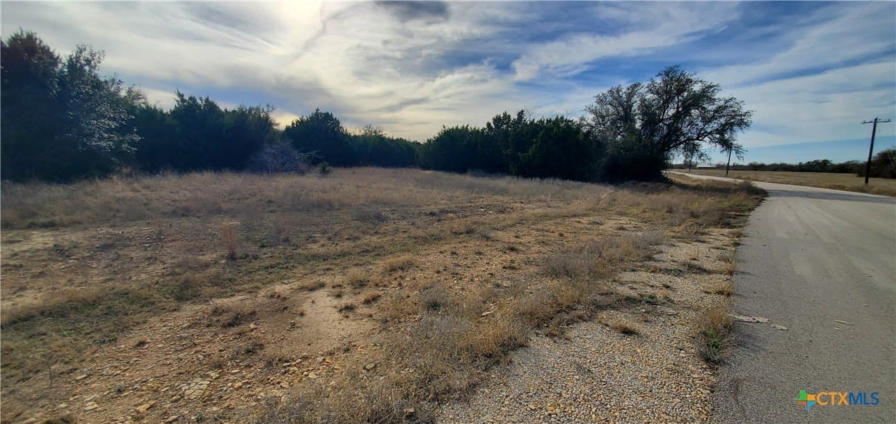 5.27 acres in Coryell County - photo 2