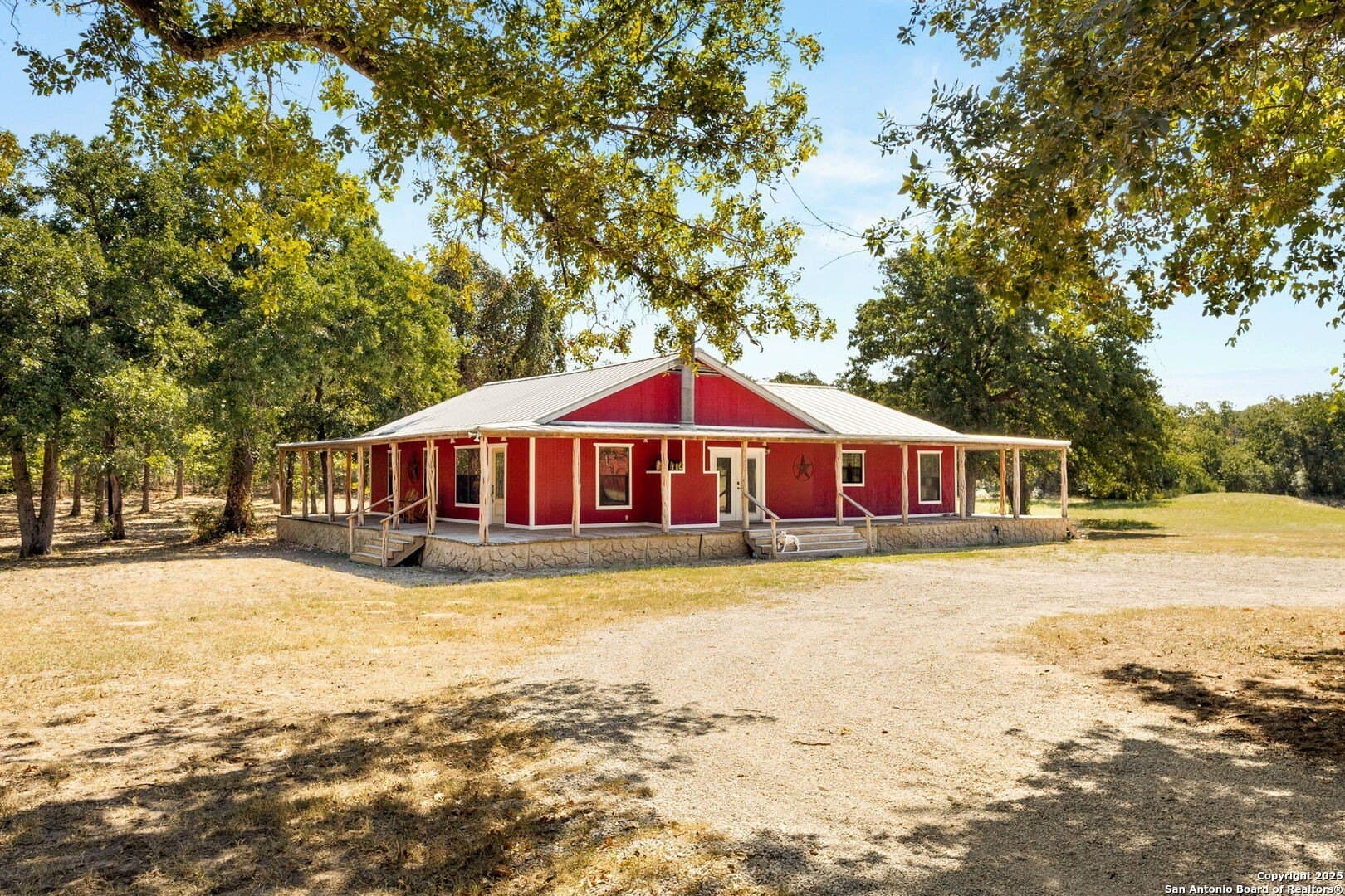 11.47 acres in Guadalupe County - photo 2