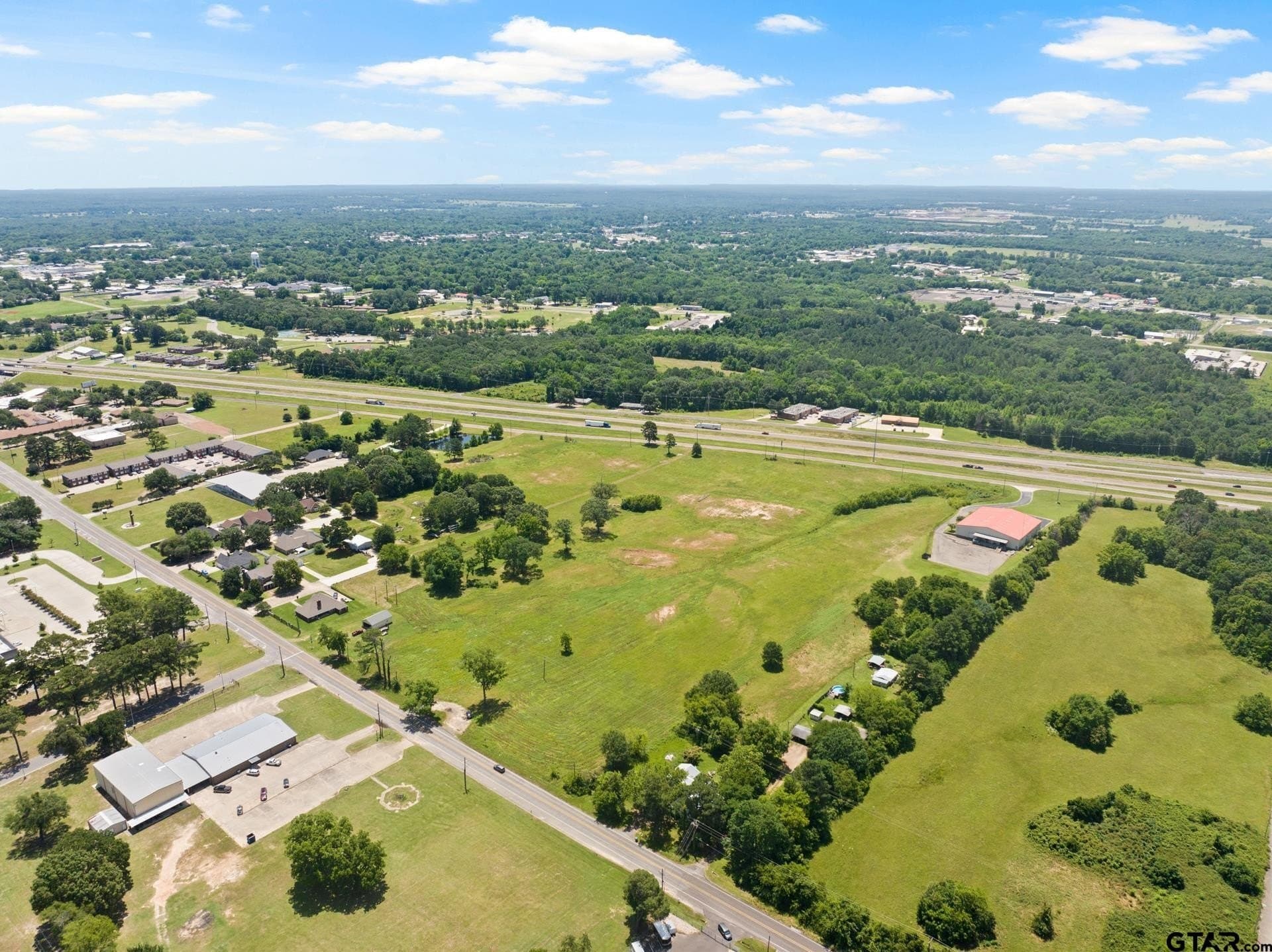 10 acres in Titus County - photo 23