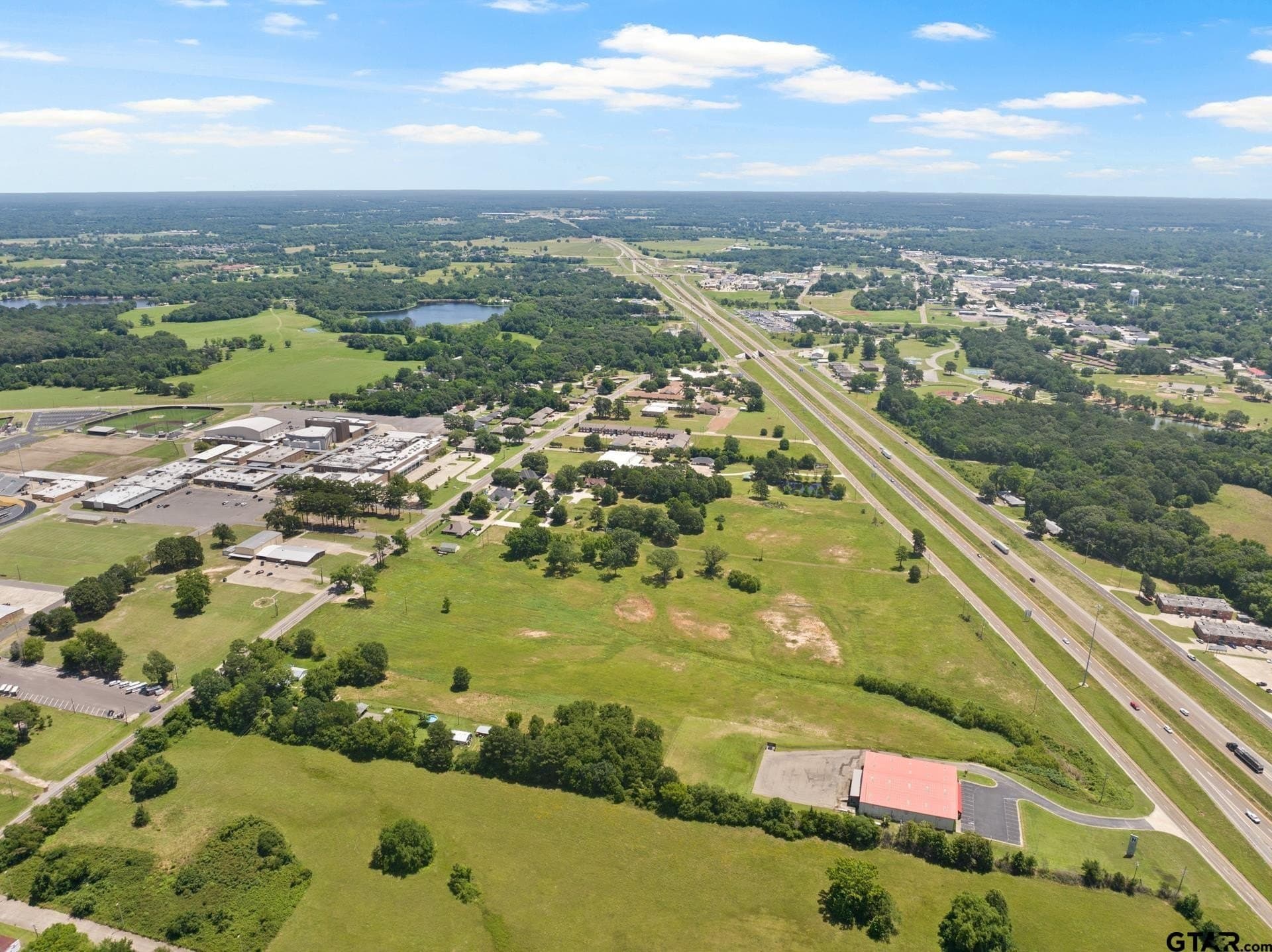 10 acres in Titus County - photo 25