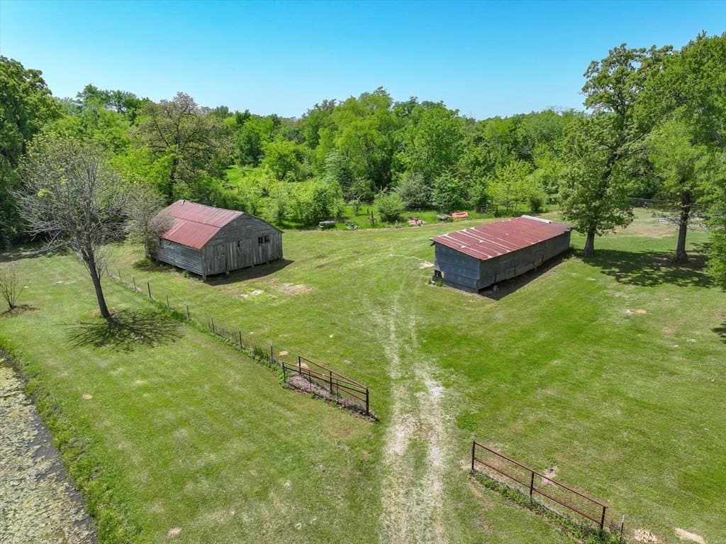 196.1 acres in Van Zandt County - photo 35