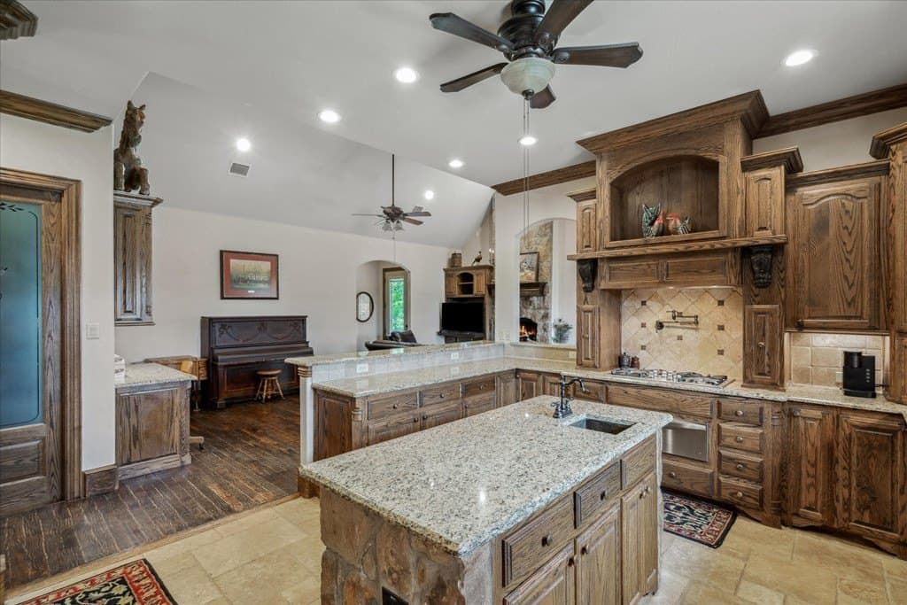 196.1 acres in Van Zandt County - photo 13