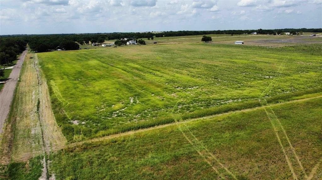 4.83 acres in Hunt County - photo 2