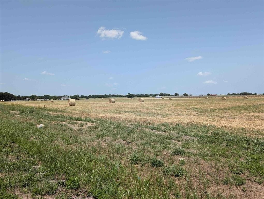 4.83 acres in Hunt County - photo 4