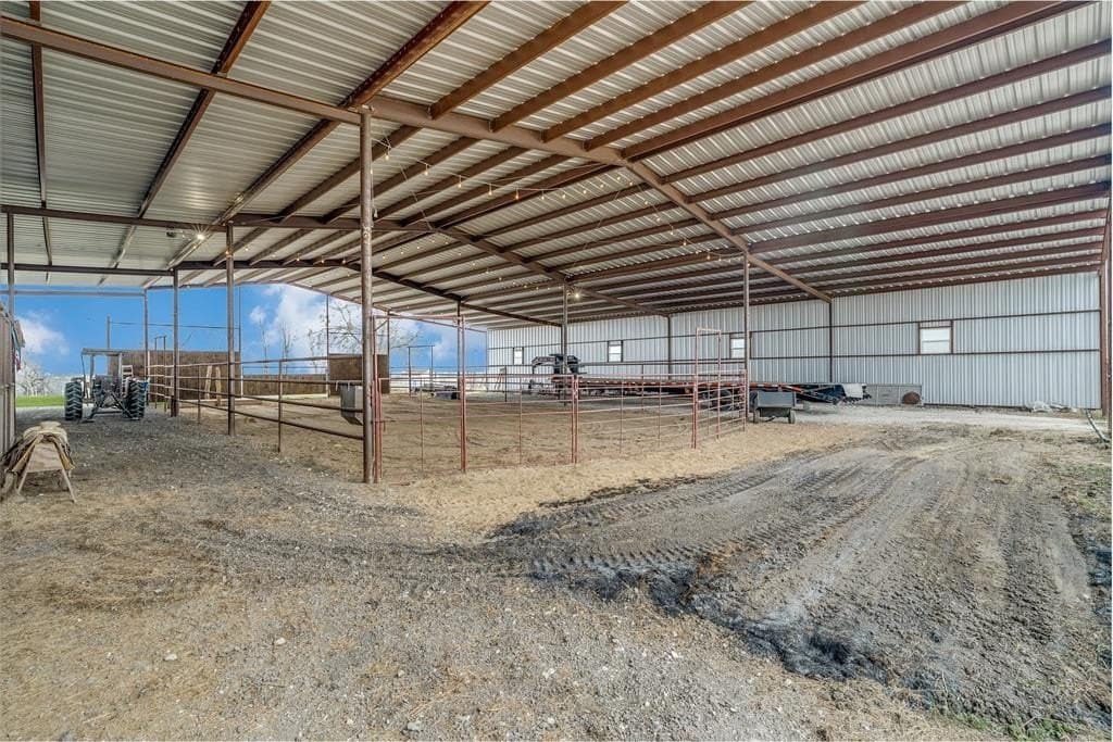 16.5 acres in Hill County - photo 11